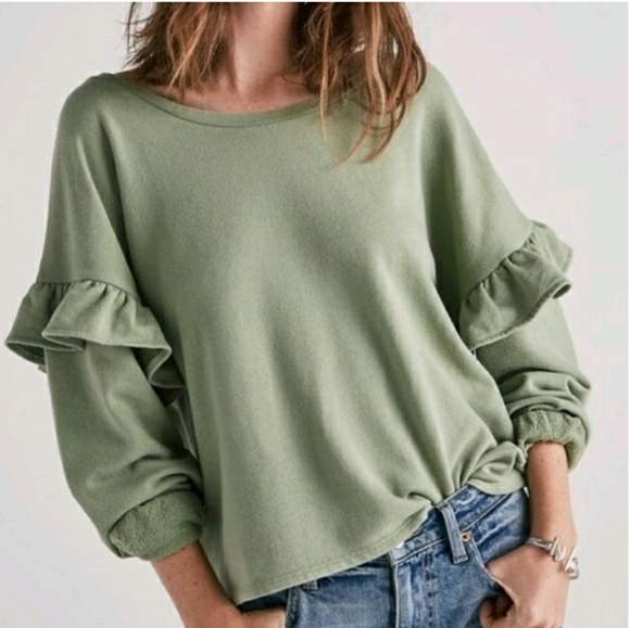 Lucky Brand Tops - NWT Lucky Brand Ruffle Sleeve Crew Sweatshirt